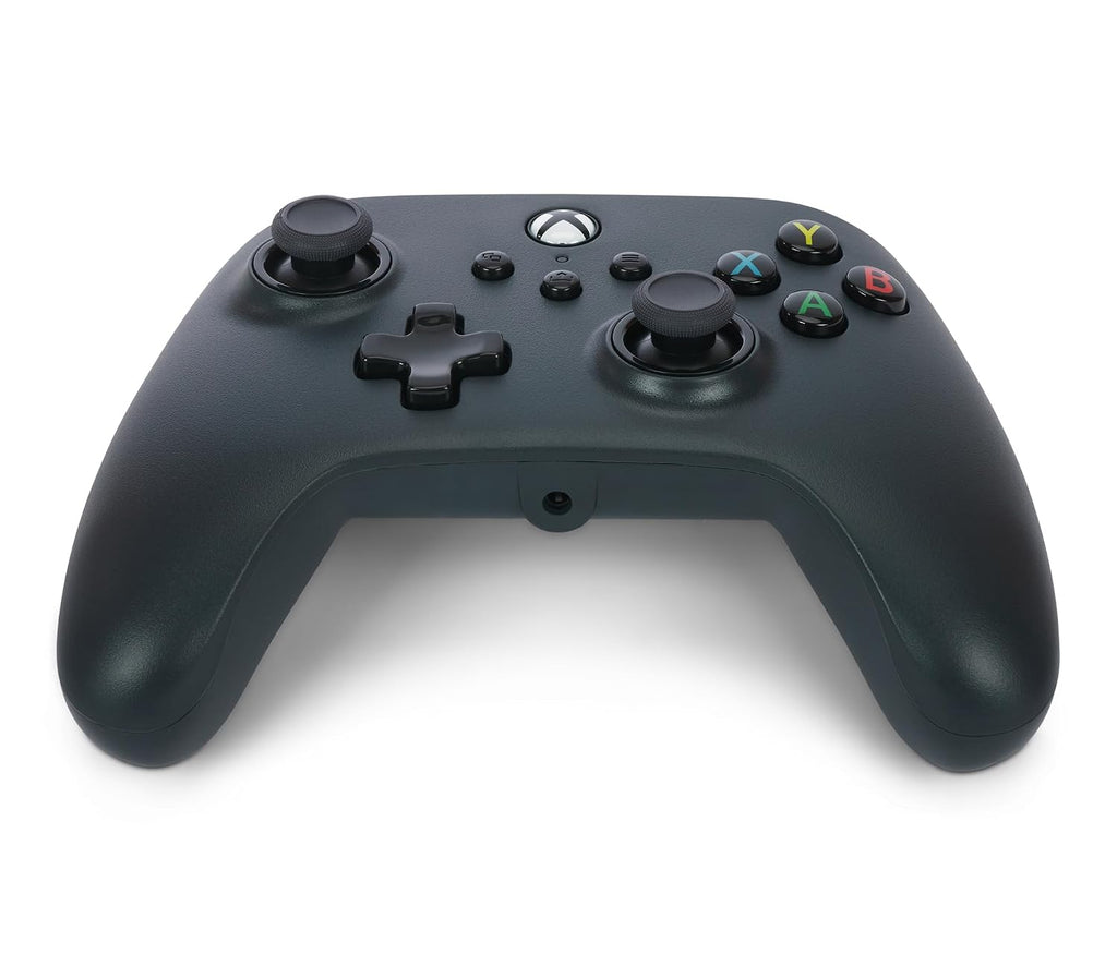 Wired Controller - Black (Compatible with Xbox One and Windows 10/11)
