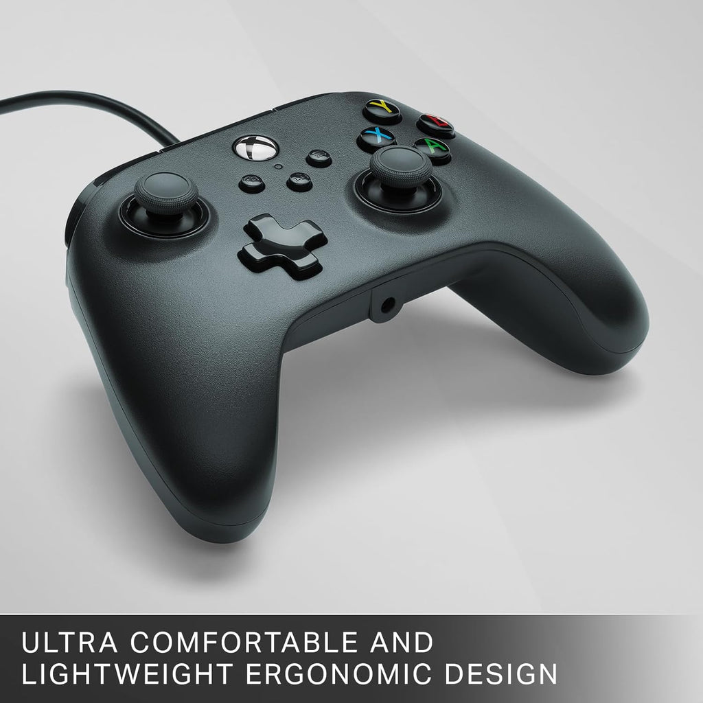 Wired Controller - Black (Compatible with Xbox One and Windows 10/11)